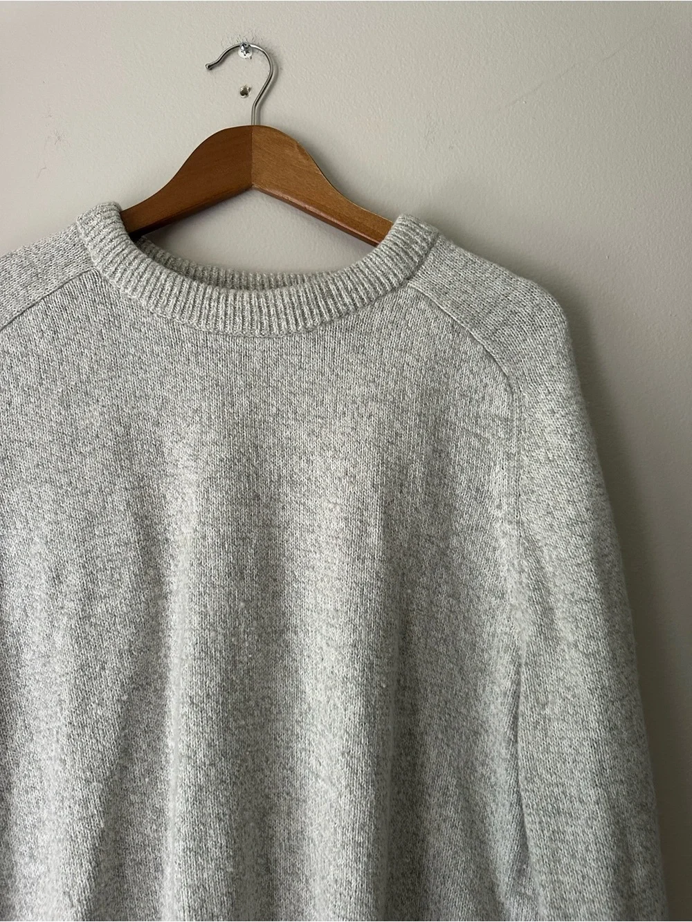 Lands' End Men's Crewneck Sweater in Heather Light Gray